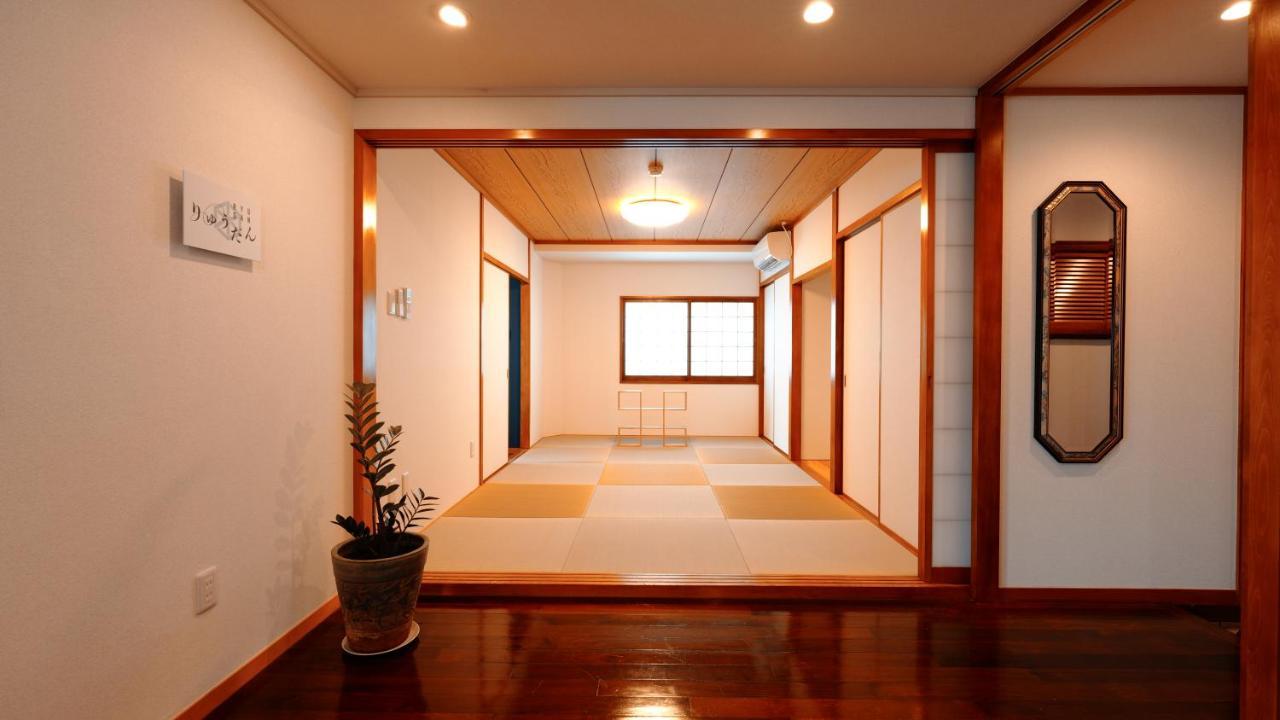 琉球モダン宿りゅうだん Naha Luaran gambar